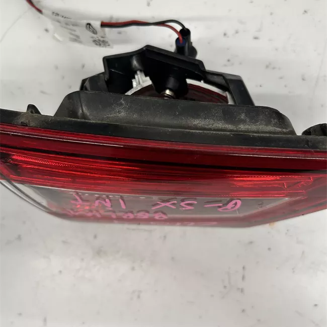 Fanale posteriore parte interno sinistro