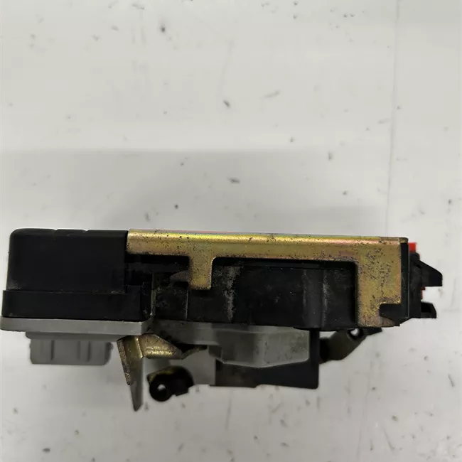 Serratura porta posteriore sinistra