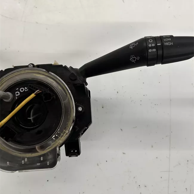 Devioguidasgancio con avviso superamento corsia