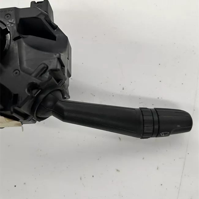 Devioguidasgancio con avviso superamento corsia