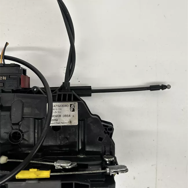 Serratura porta posteriore destra