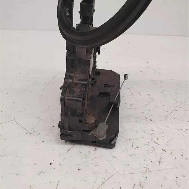 Serratura porta posteriore sinistra