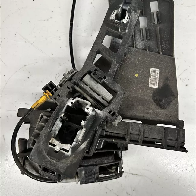 Serratura porta posteriore destra con sistema di chiusura centrale