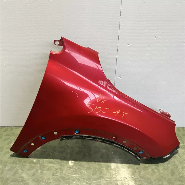 Parafango anteriore destro