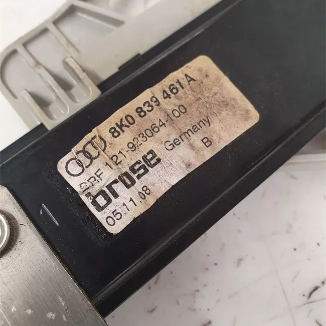 Alzacristallo elettrico porta posteriore sinistro