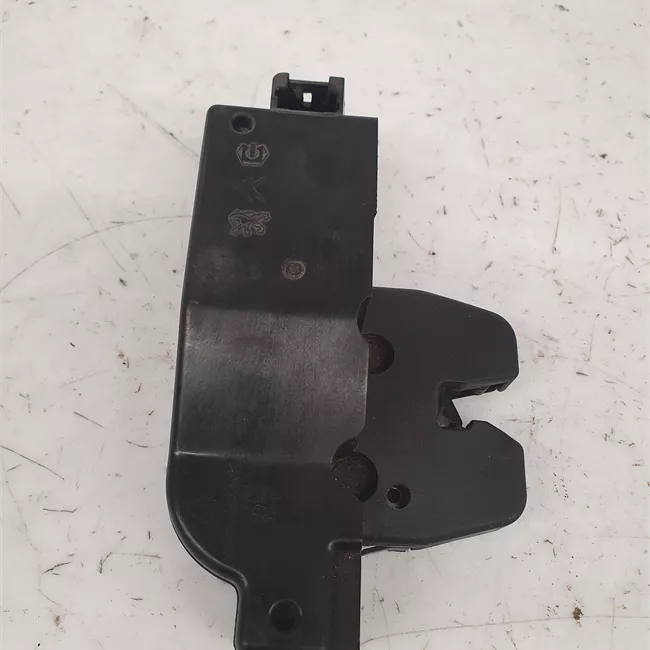 Serratura portello posteriore