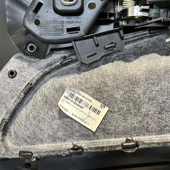 Pannello interno porta anteriore sinistro allesterno hight/cross nero