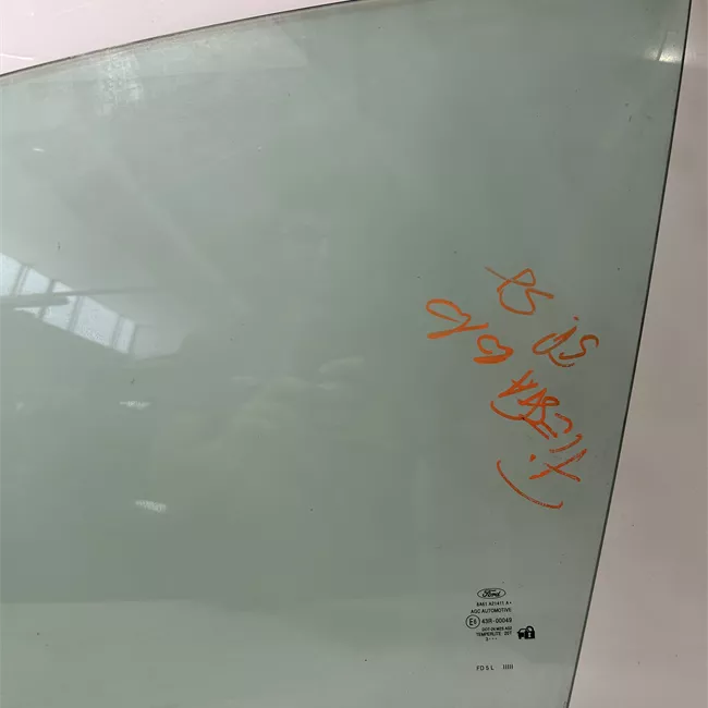 Scendente porta anteriore sinistro