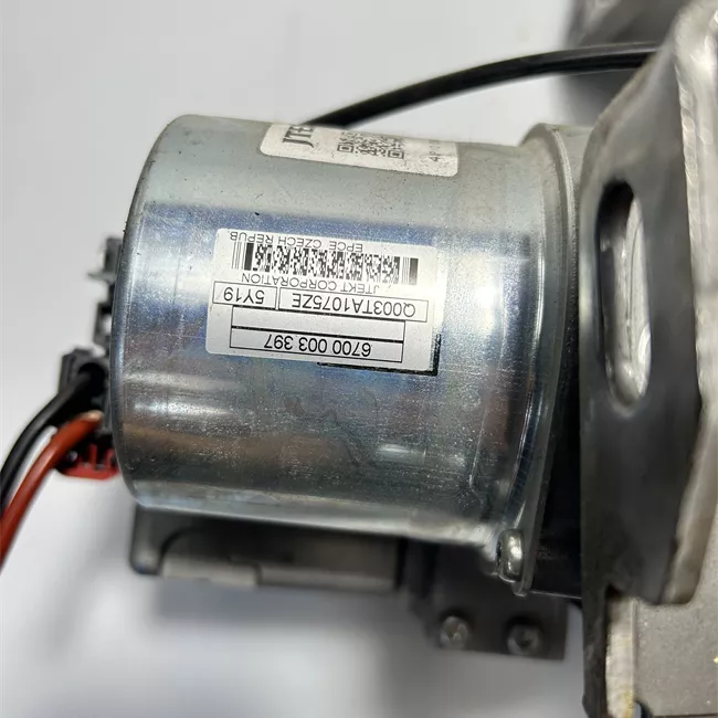 Servosterzo elettronico