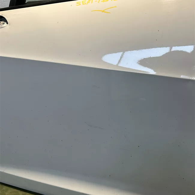 Porta anteriore sinistra