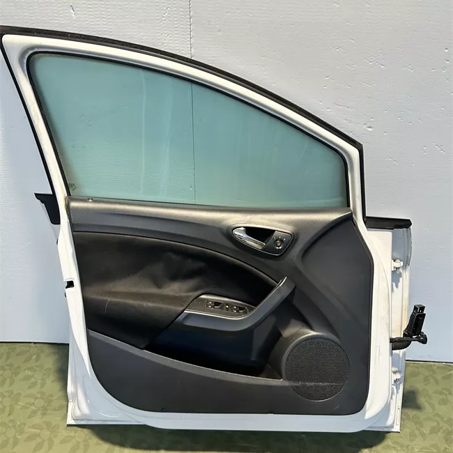 Porta anteriore sinistra