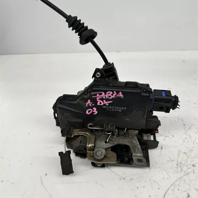 Serratura porta anteriore destra con chiusura centralizzata