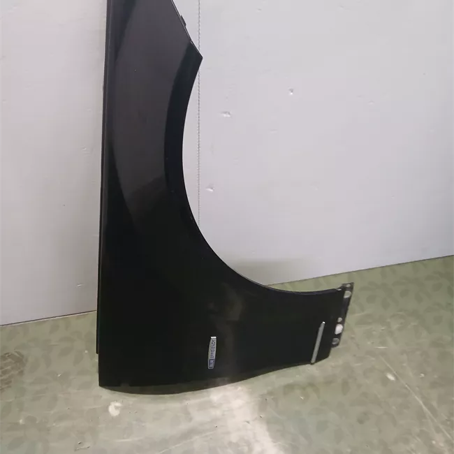 Parafango anteriore destro