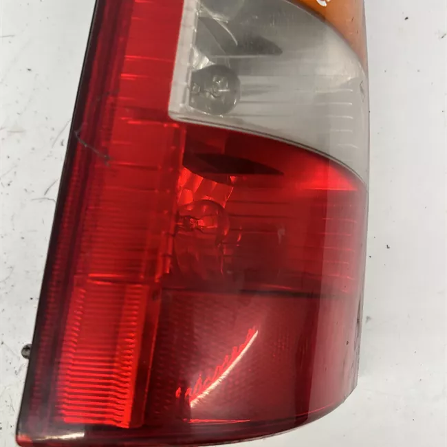 Fanale posteriore sinistro