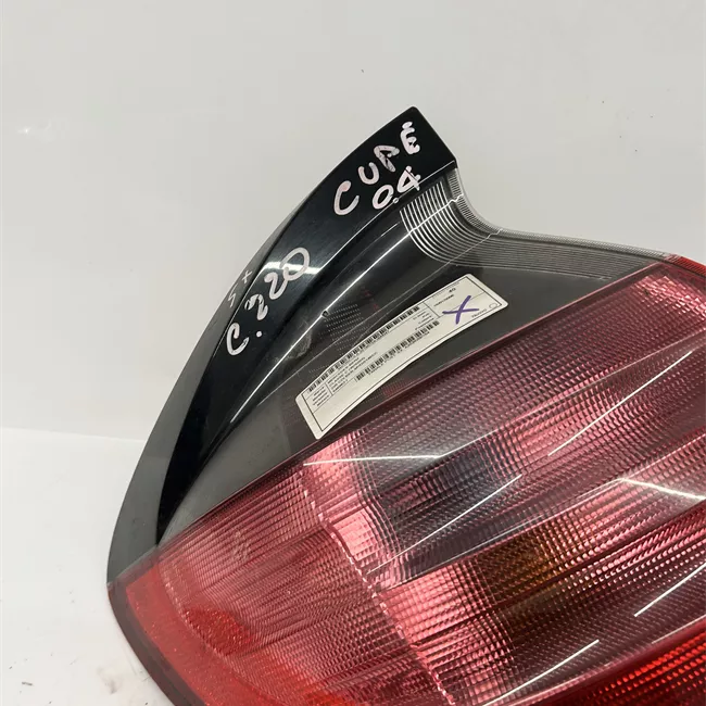 Fanale posteriore sinistro