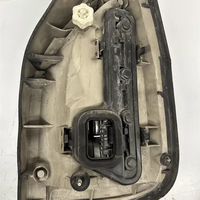 Fanale posteriore sinistro t.32123349<