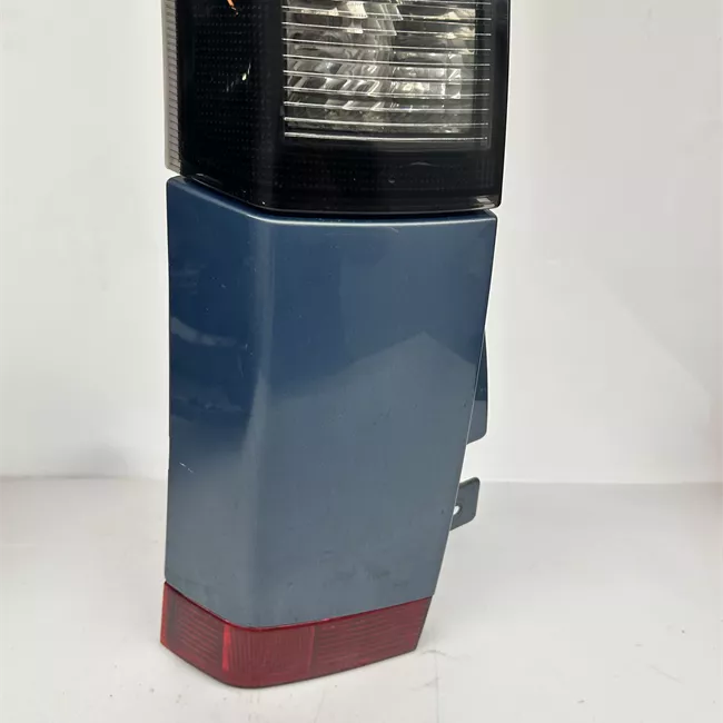 Fanale posteriore sinistro