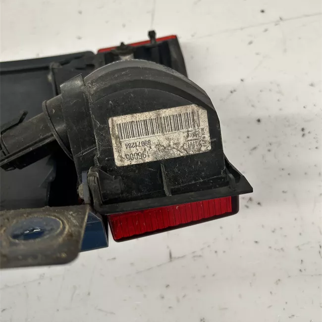 Fanale posteriore sinistro