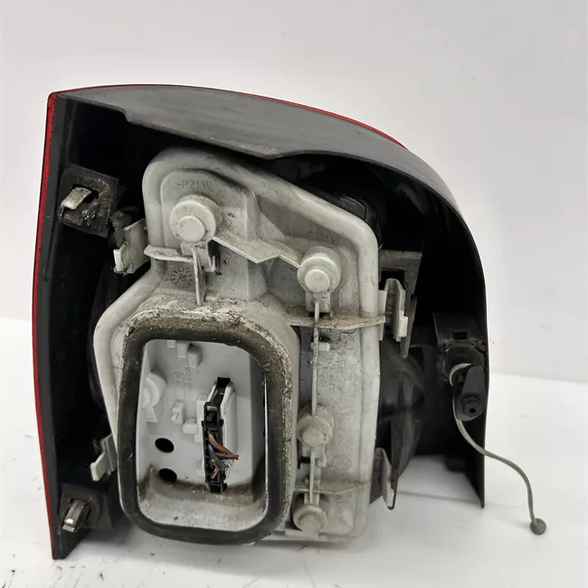 Fanale posteriore destro