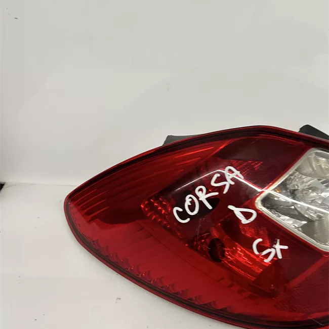 Fanale posteriore sinistro