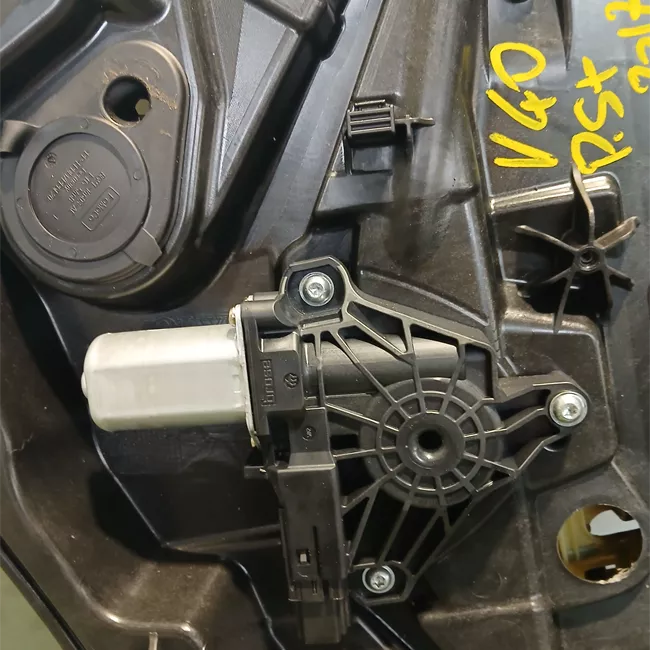 Alzacristallo elettrico porta posteriore sinistro con pannello