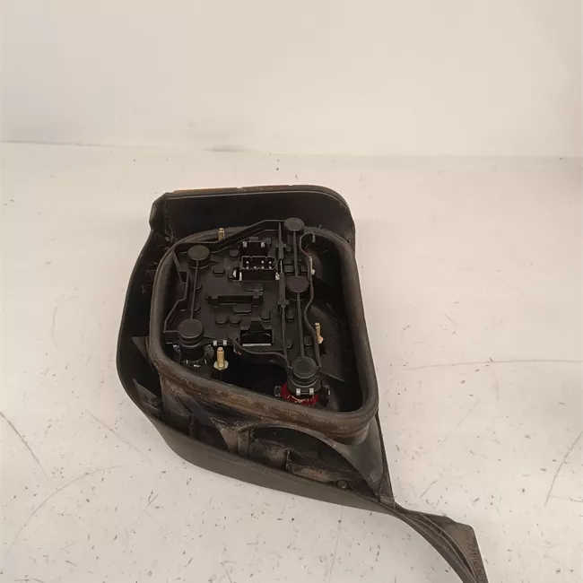 Fanale posteriore sinistro