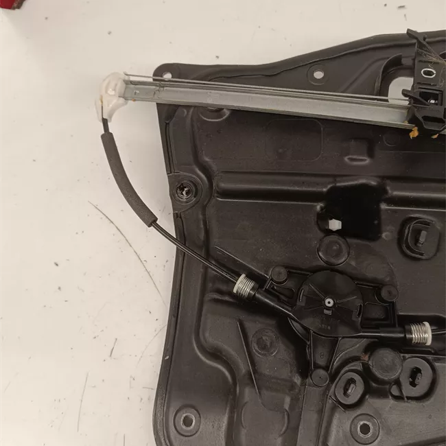 Alzacristallo elettrico porta posteriore sinistro