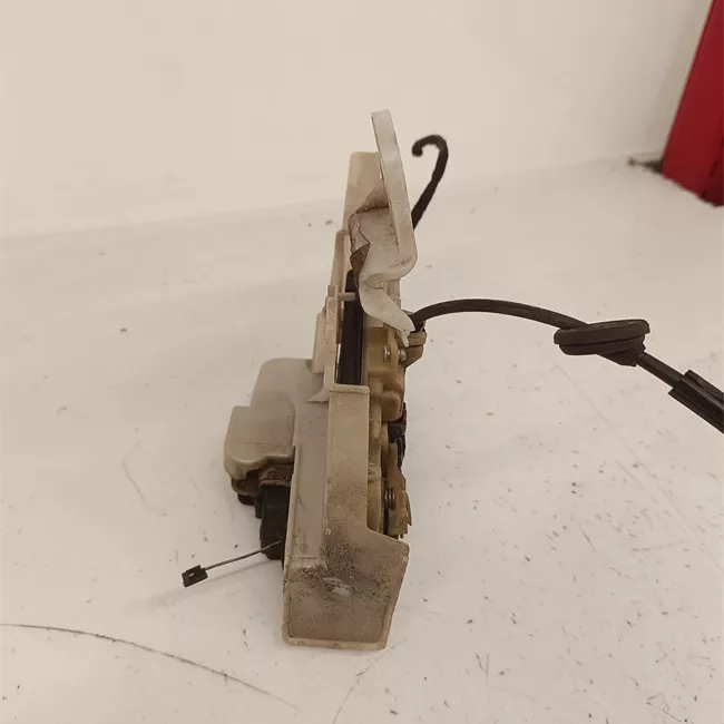 Serratura porta posteriore sinistra