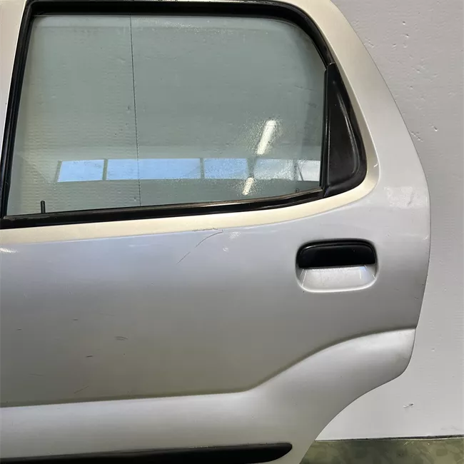 Porta posteriore sinistra