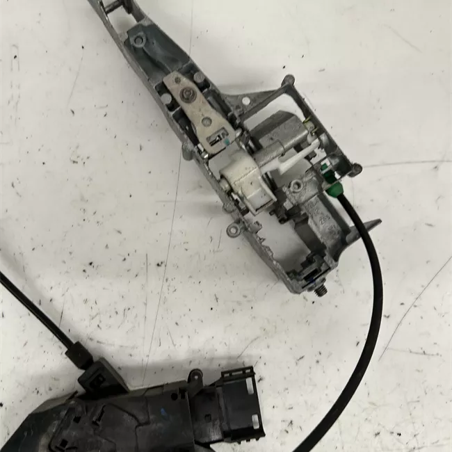 Serratura porta anteriore destra