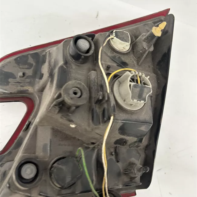 Fanale posteriore parte interno sinistro