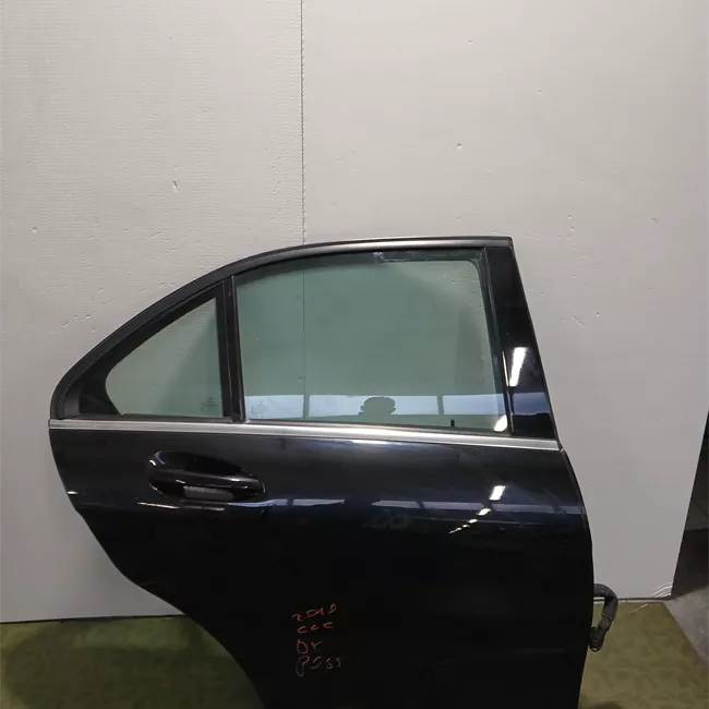 Porta posteriore destra