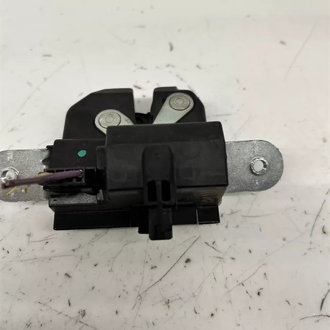 Serratura portello posteriore