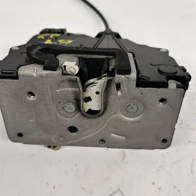 Serratura chiusura centralizzata porta anteriore sinistra