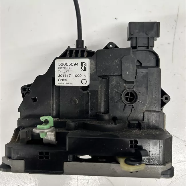 Serratura chiusura centralizzata porta anteriore sinistra