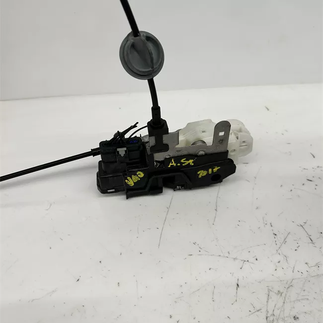 Serratura porta anteriore sinistra