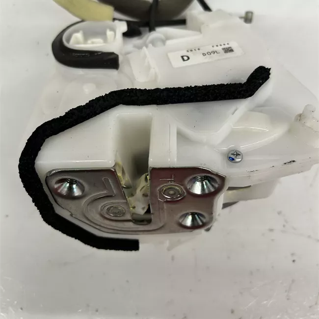 Serratura porta posteriore sinistra