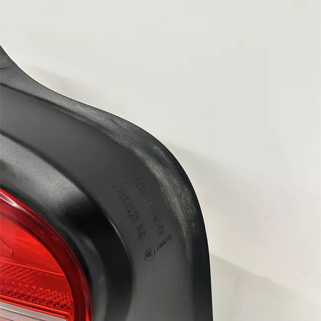 Fanale posteriore sinistro