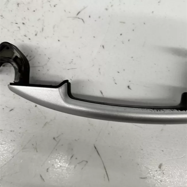 Maniglia porta anteriore sinistra primer