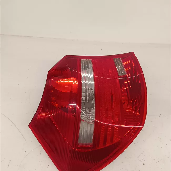 Fanale posteriore sinistro