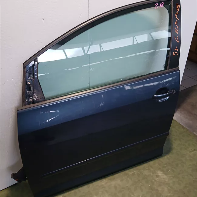 Pannello esterno porta anteriore sinistro