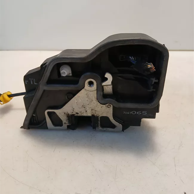 Serratura porta anteriore sinistra