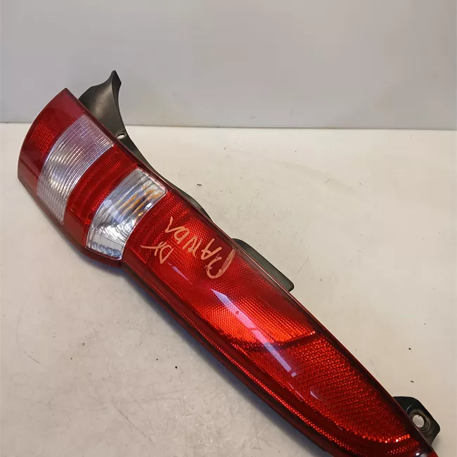 Fanale posteriore destro 11/04>