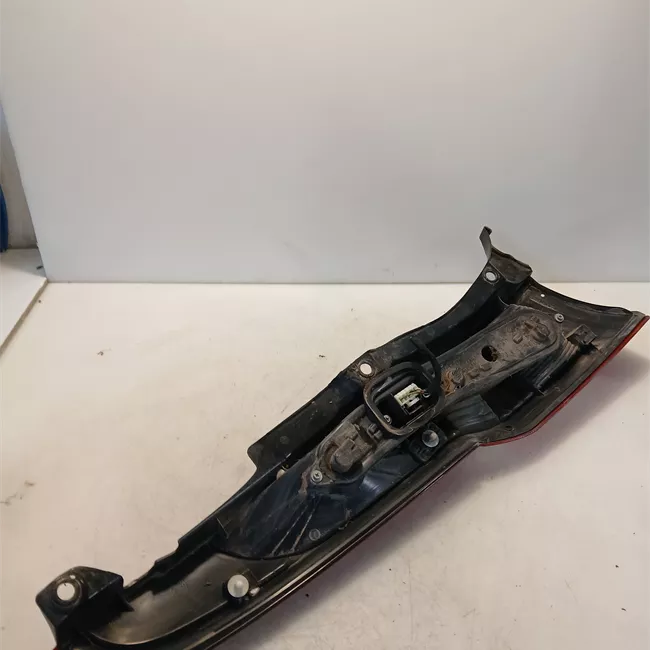 Fanale posteriore destro 11/04>