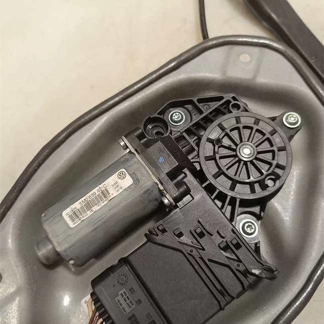 Alzacristallo elettrico porta posteriore sinistro