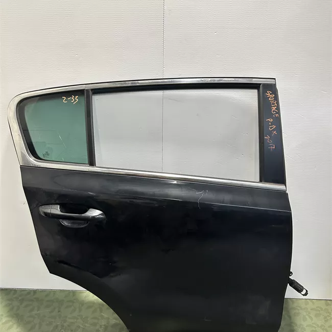 Porta posteriore destra