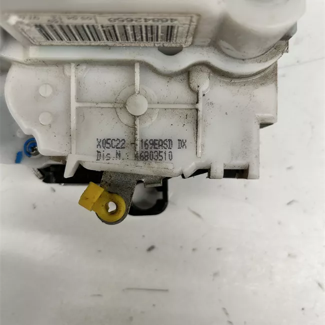 Serratura porta anteriore destra