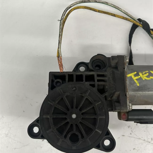 Motorino alzacristallo porta anteriore sinistro