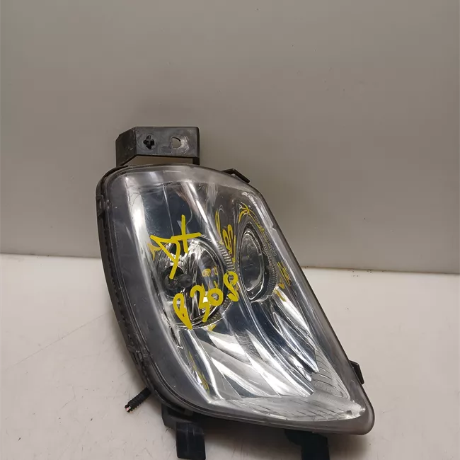 Proiettore fendinebbia destro