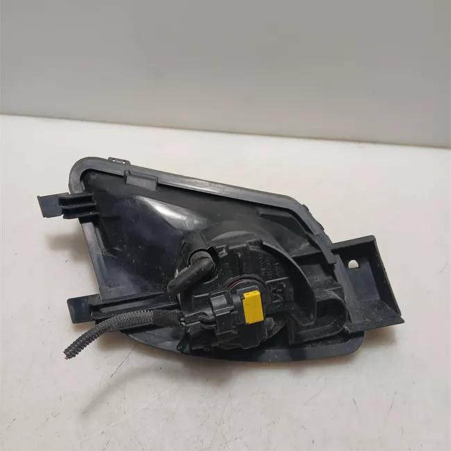 Proiettore fendinebbia destro